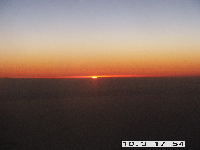Sonnenuntergang in 10000 Metern Höhe